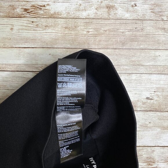 Ivy Park Black Cropped Leggings - Picture 9 of 10